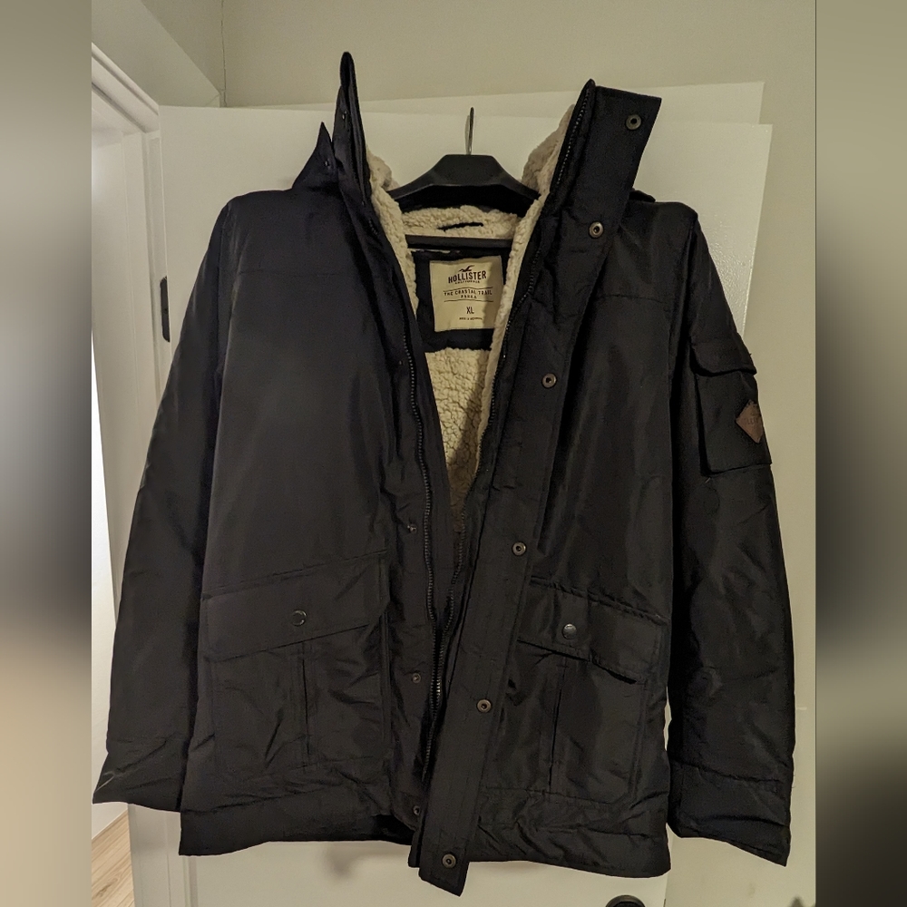 Hollister Coastal Trail Parka